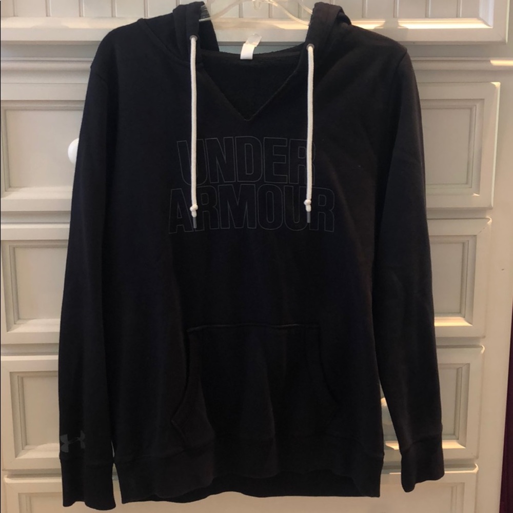 Under Armour Like New Black Hoodie